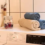 Lägenhet Am Schwanseebad Mit Garten - Ruhig, Familienfreundlich Und Zentrumsnah