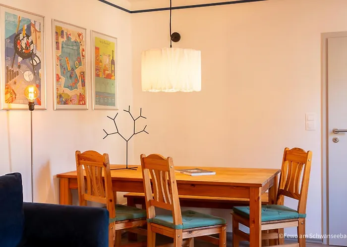 Appartement Am Schwanseebad Mit Garten - Ruhig, Familienfreundlich Und Zentrumsnah *